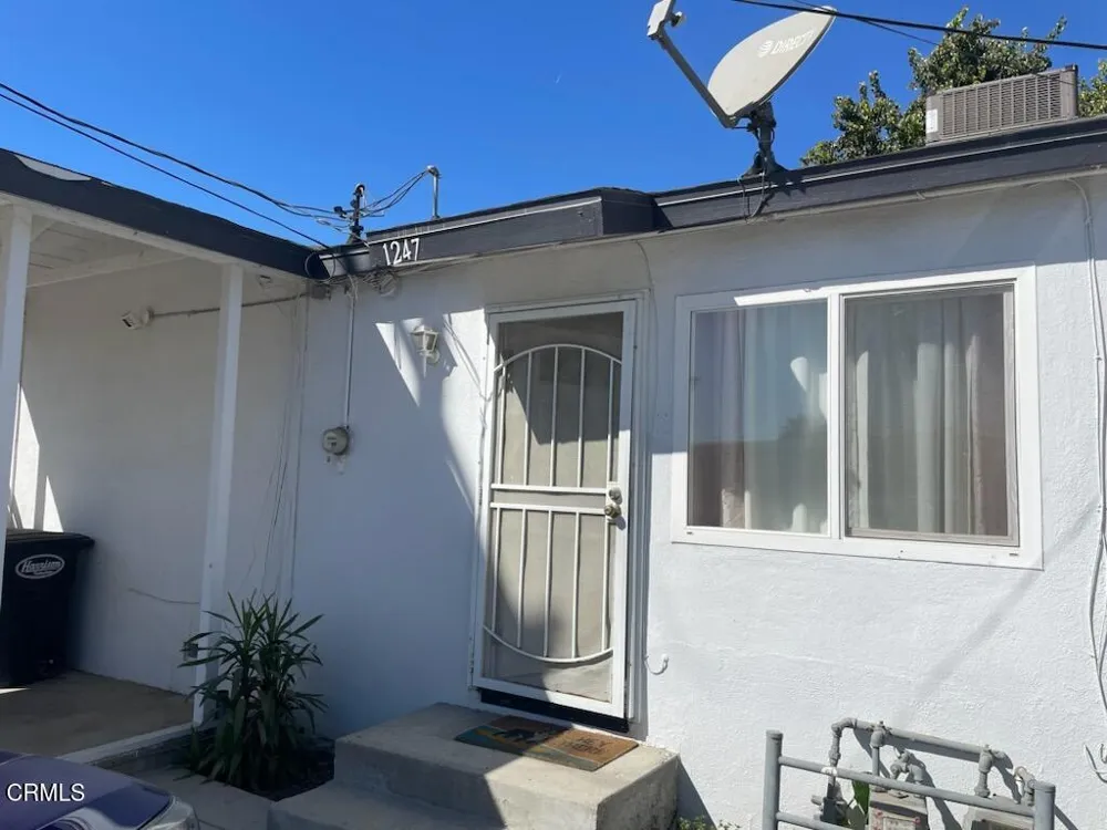 1235 1235,1241,1247 Clavel Avenue Ventura, CA 93004