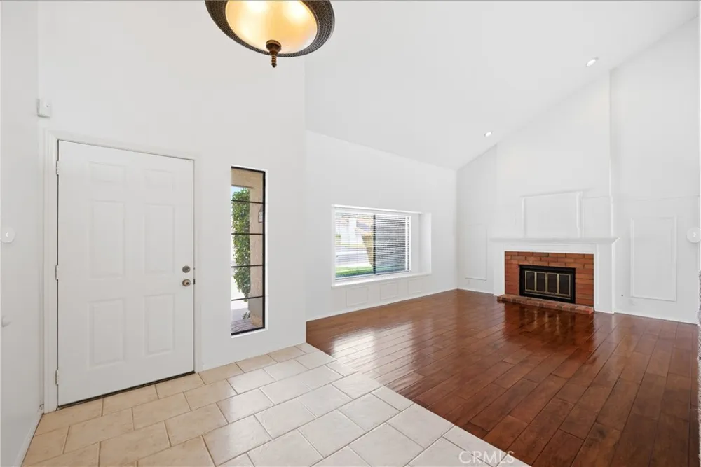 13792 Christian Barrett Drive Moorpark, CA 93021