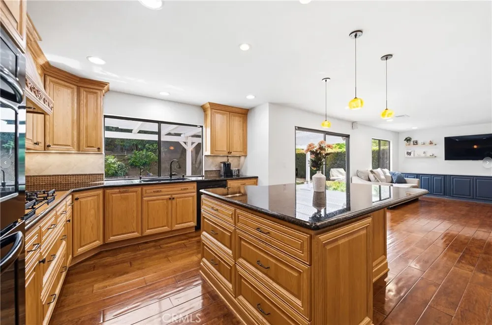 13792 Christian Barrett Drive Moorpark, CA 93021