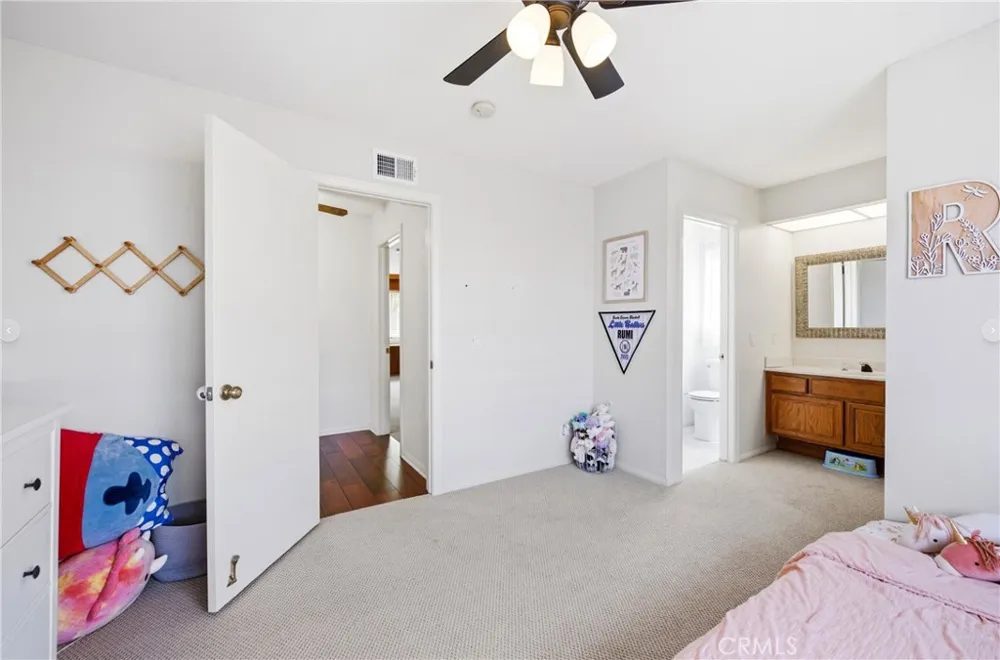 13792 Christian Barrett Drive Moorpark, CA 93021