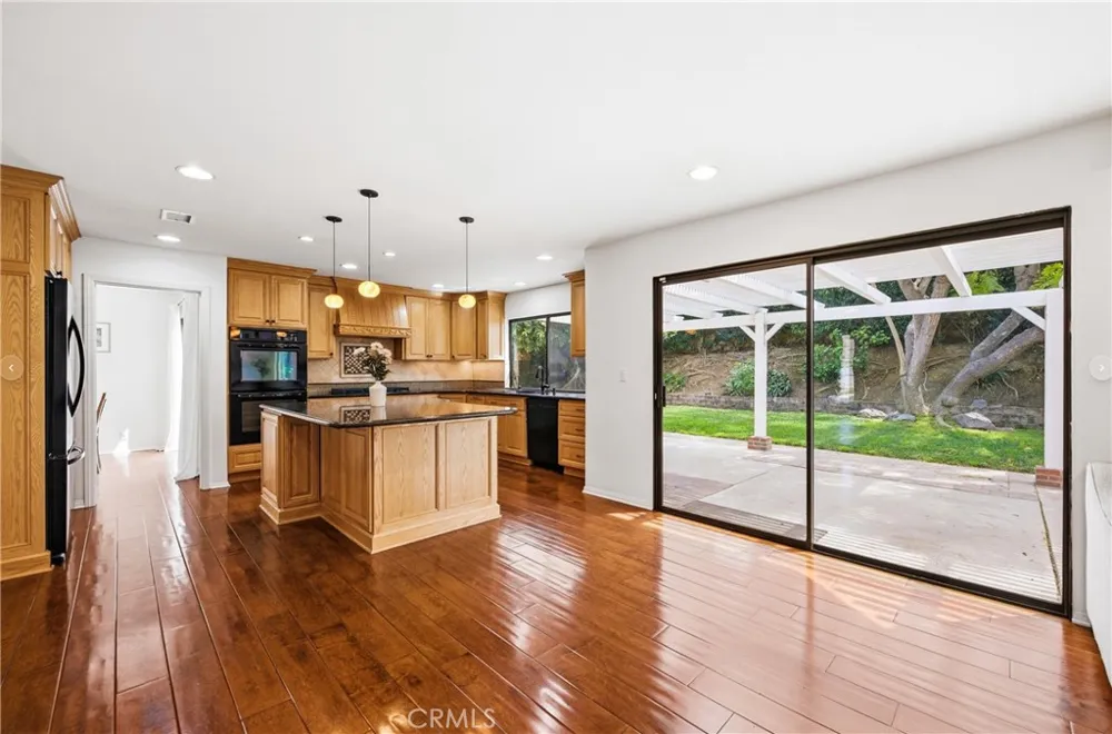 13792 Christian Barrett Drive Moorpark, CA 93021