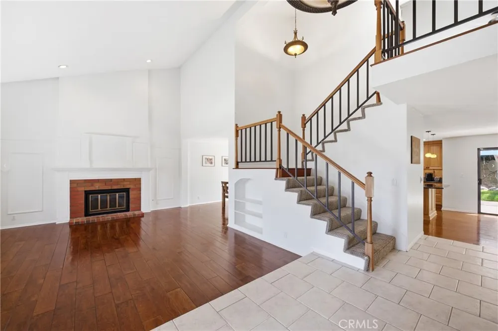 13792 Christian Barrett Drive Moorpark, CA 93021