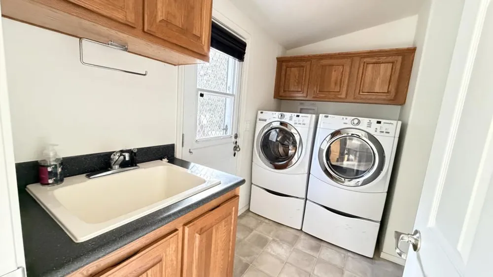 25001 Rim Rock Road Idyllwild, CA 92549