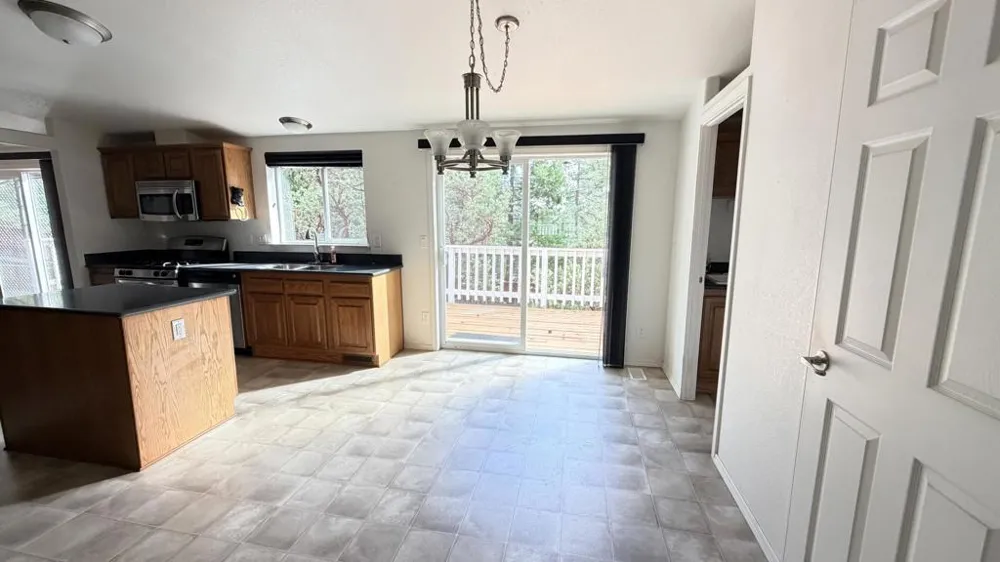 25001 Rim Rock Road Idyllwild, CA 92549