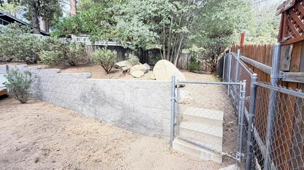 25001 Rim Rock Road Idyllwild, CA 92549