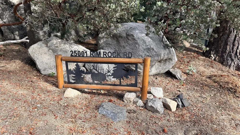25001 Rim Rock Road Idyllwild, CA 92549