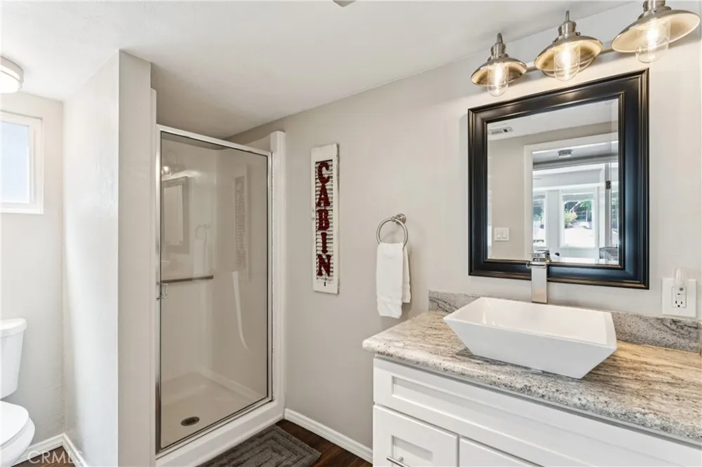 378 Oak Drive Lake Arrowhead, CA 92352