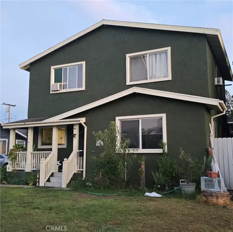 4826 E 60th