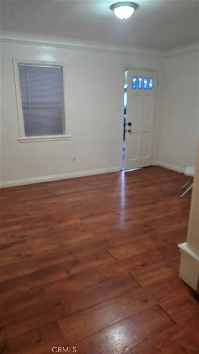 4826 E 60th Maywood, CA 90270