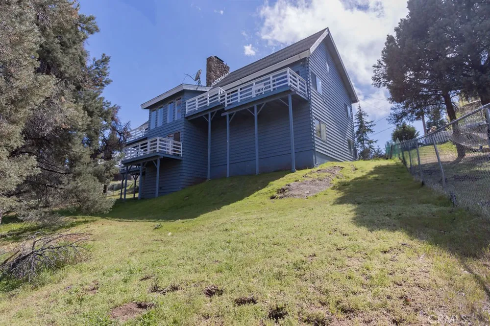 1300 Snowbird Frazier Park, CA 93225