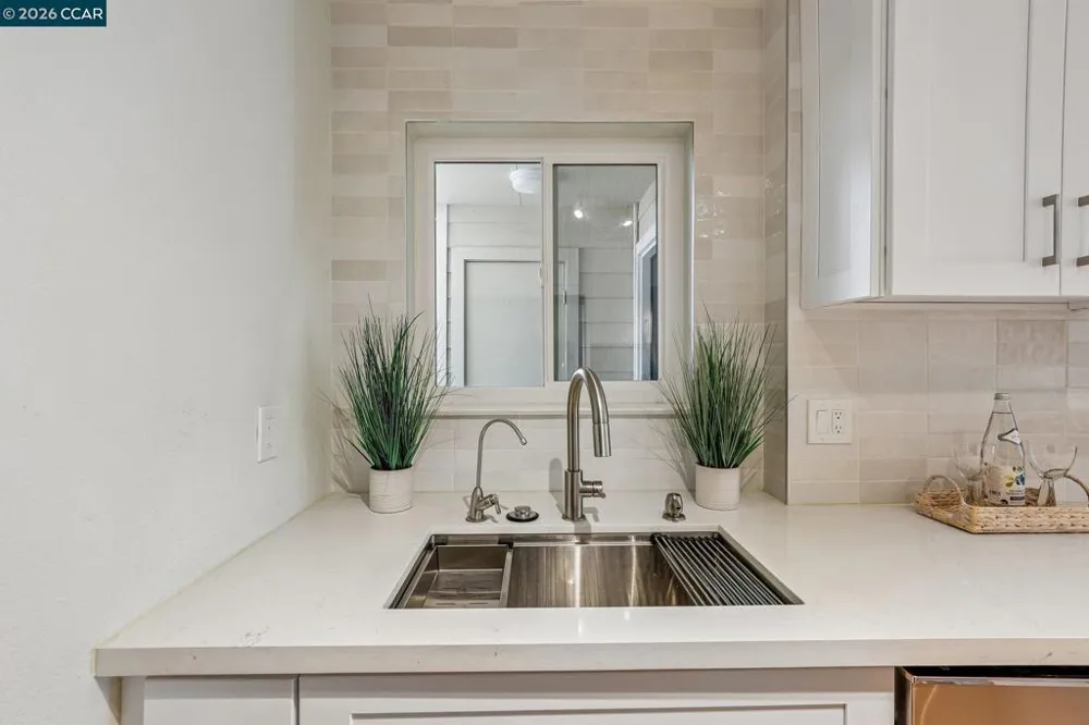 6560 Pioneer Ln #32 Dublin, CA 94568