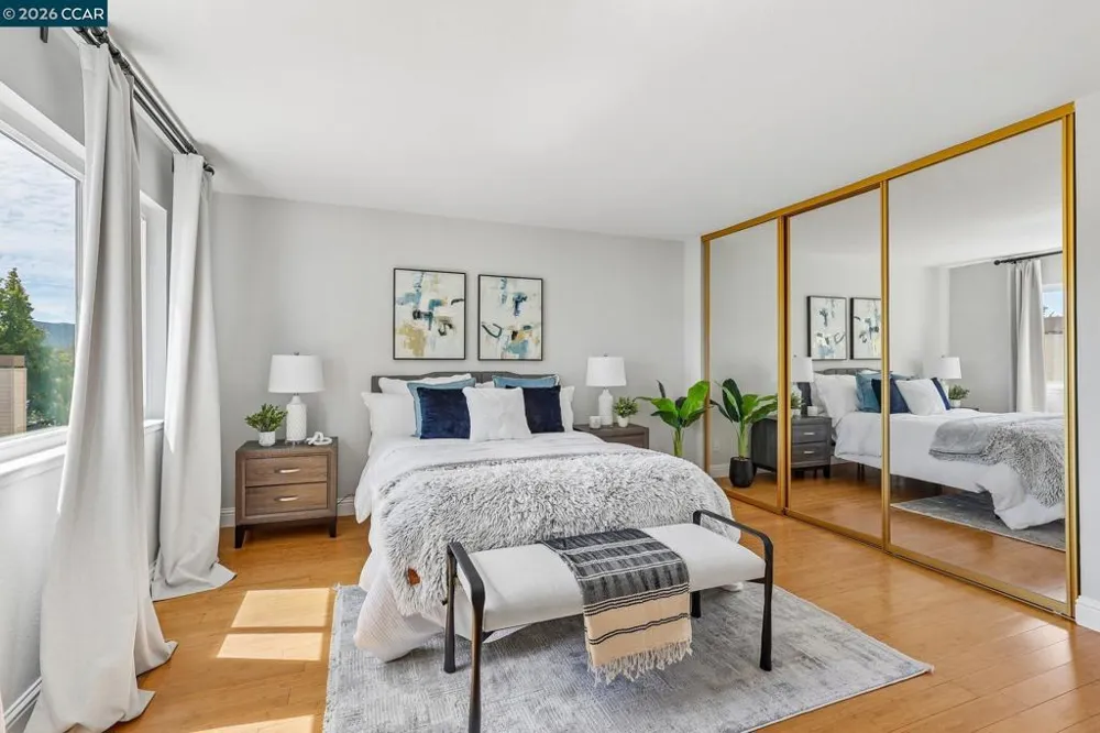 6560 Pioneer Ln #32 Dublin, CA 94568