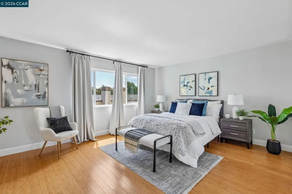 6560 Pioneer Ln #32 Dublin, CA 94568