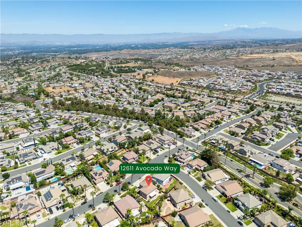 12611 Avocado Way Riverside, CA 92503