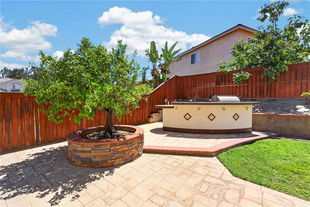 12611 Avocado Way Riverside, CA 92503