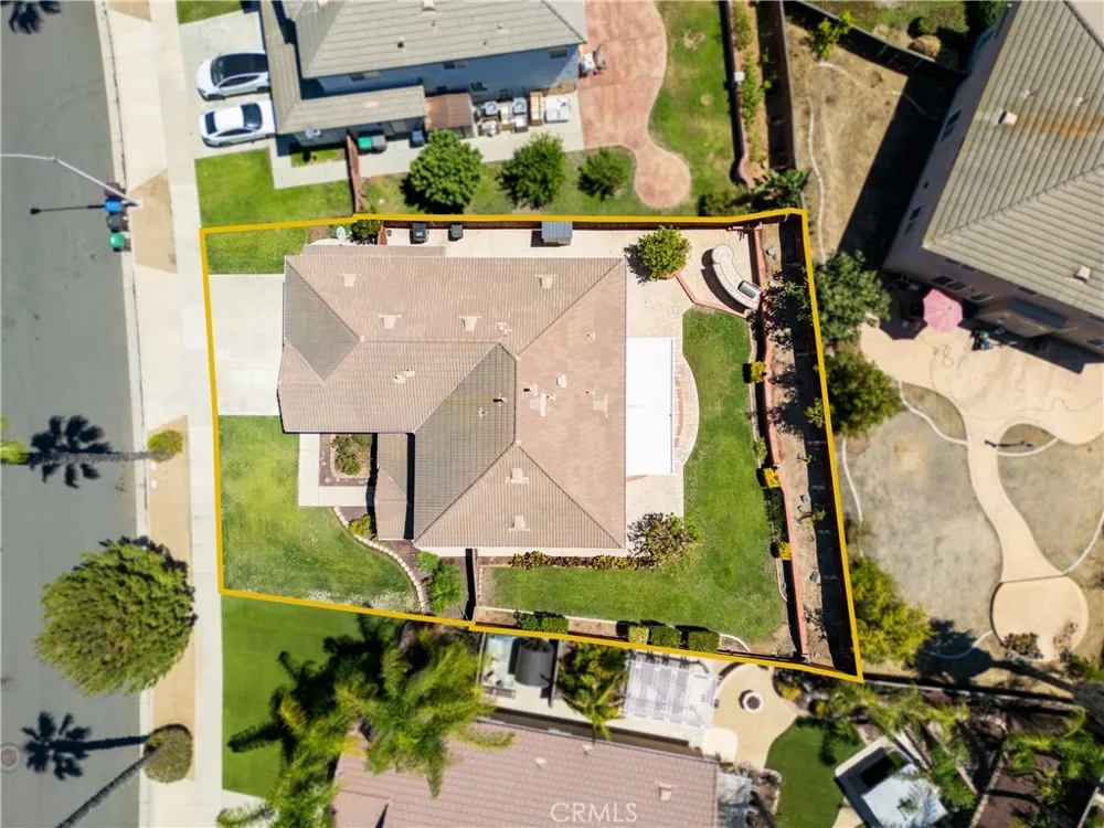 12611 Avocado Way Riverside, CA 92503