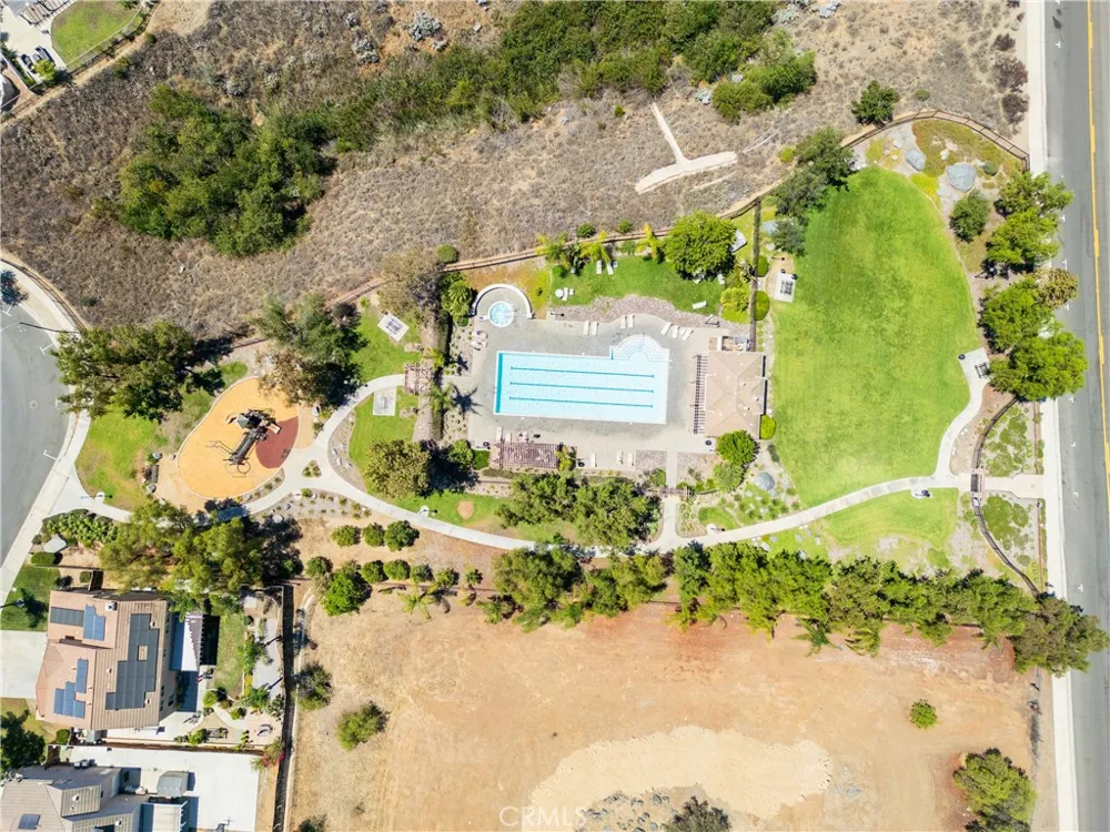 12611 Avocado Way Riverside, CA 92503