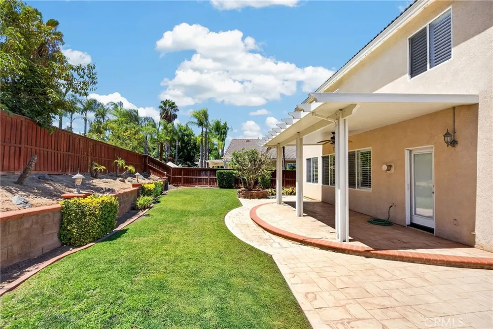 12611 Avocado Way Riverside, CA 92503