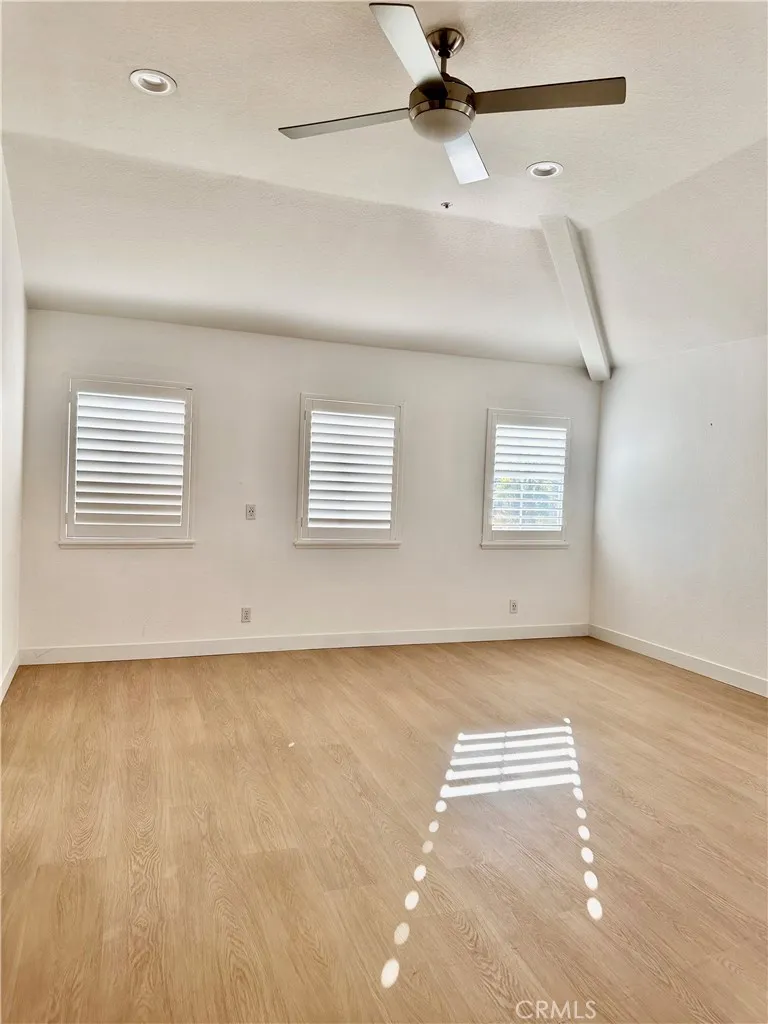 1000 Calle Allegre Glendale, CA 91208