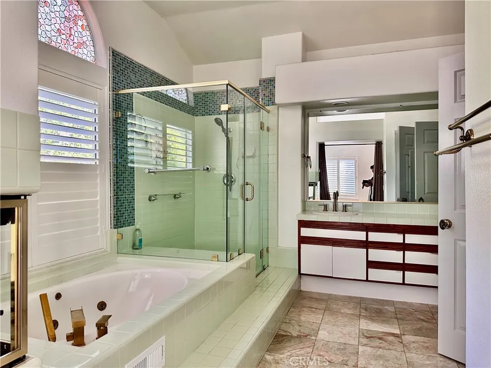 1000 Calle Allegre Glendale, CA 91208