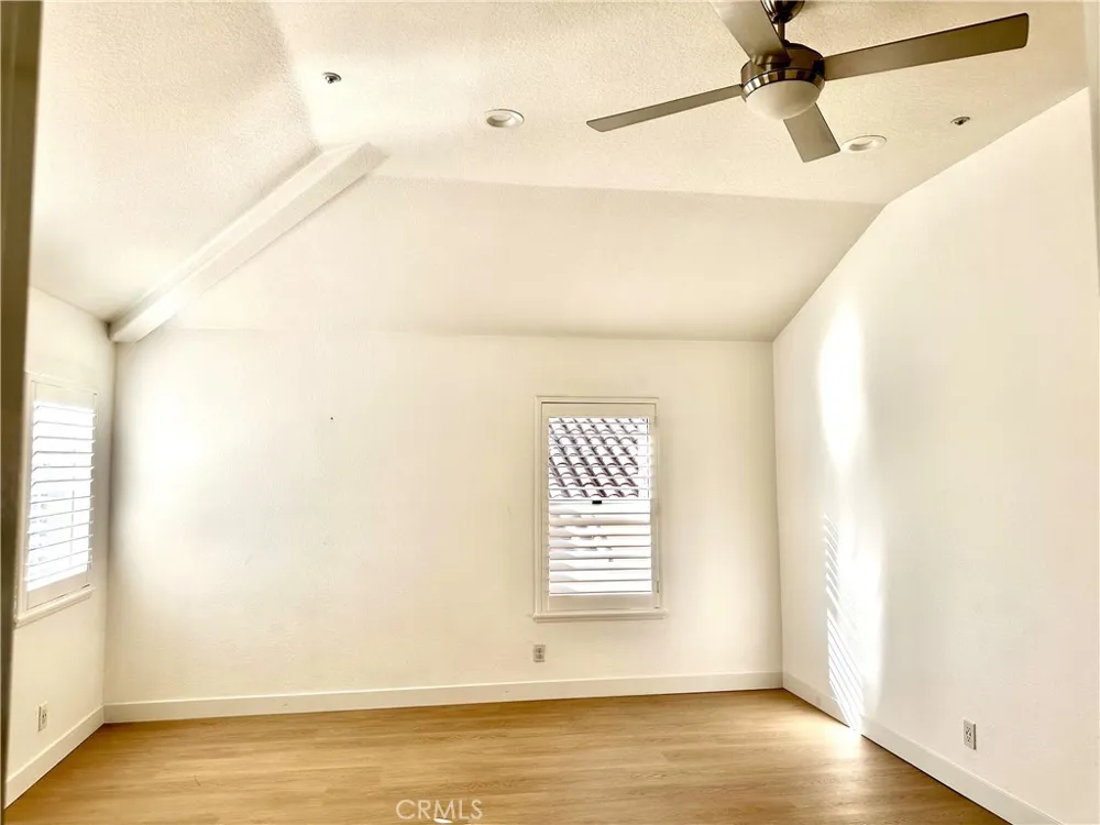 1000 Calle Allegre Glendale, CA 91208
