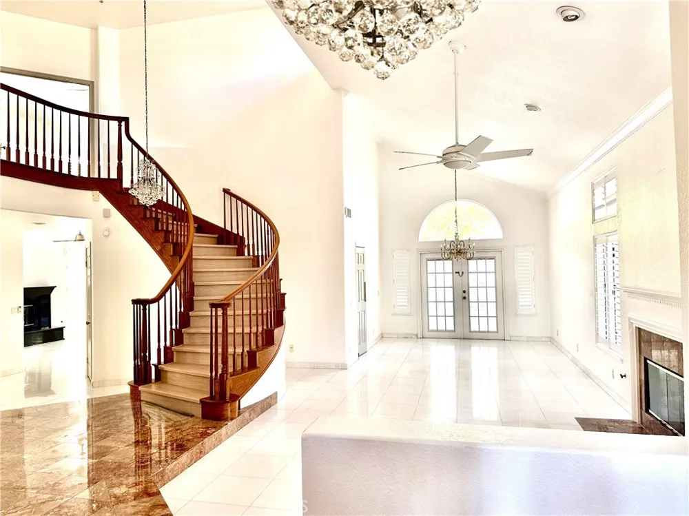 1000 Calle Allegre Glendale, CA 91208