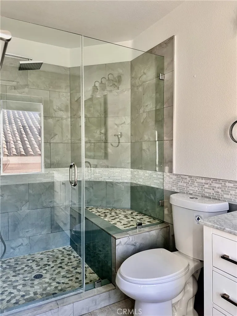 1000 Calle Allegre Glendale, CA 91208