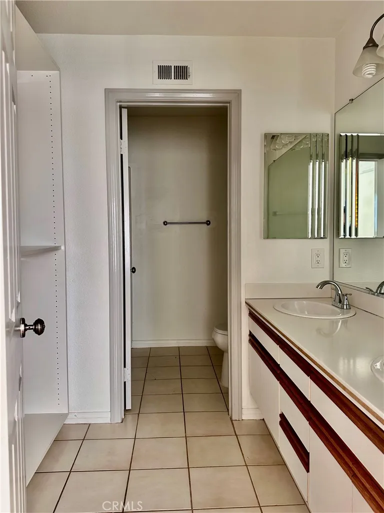 1000 Calle Allegre Glendale, CA 91208