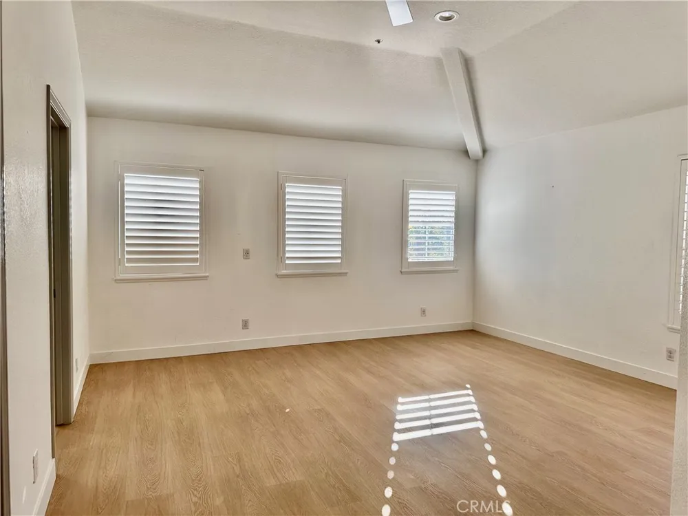 1000 Calle Allegre Glendale, CA 91208