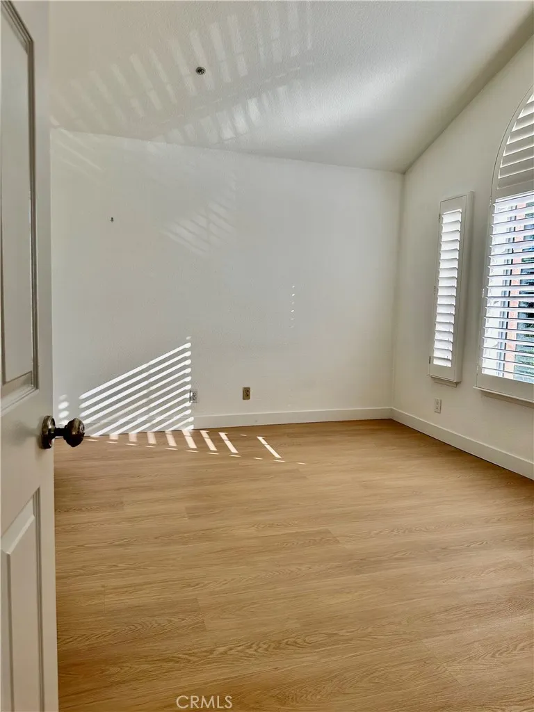 1000 Calle Allegre Glendale, CA 91208