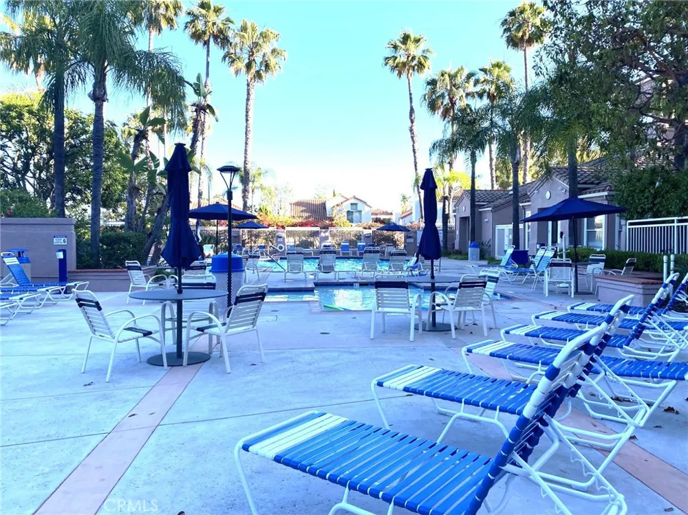 1000 Calle Allegre Glendale, CA 91208