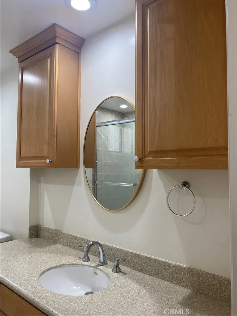 1146 E Lexington Glendale, CA 91206