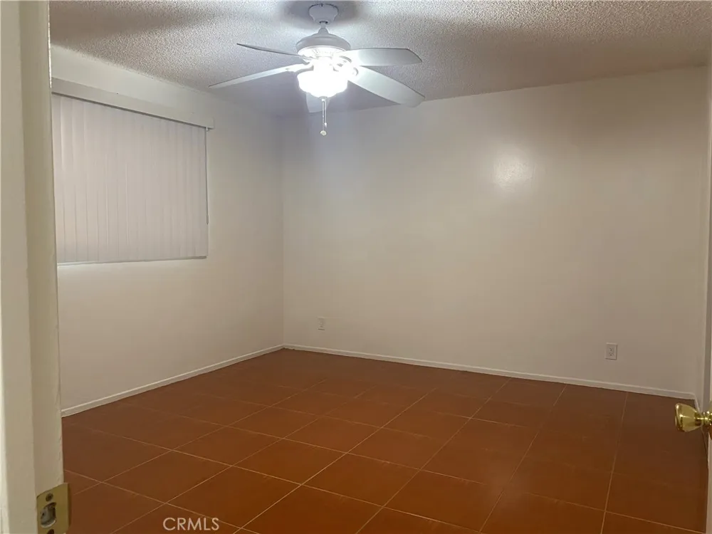 1146 E Lexington Glendale, CA 91206