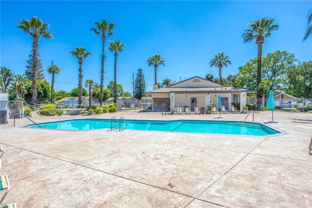 140 W Pioneer #67 Redlands, CA 92374