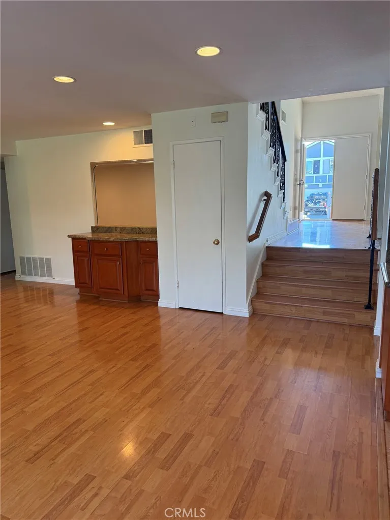 5355 Duncannon Ave Westminster, CA 92683