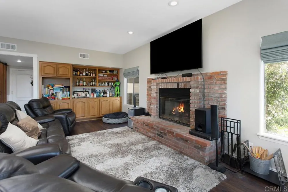 15979 Gantry Way Ramona, CA 92065