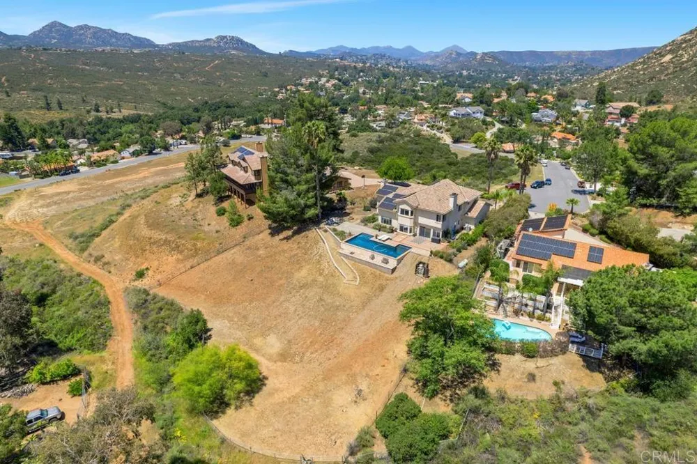 15979 Gantry Way Ramona, CA 92065