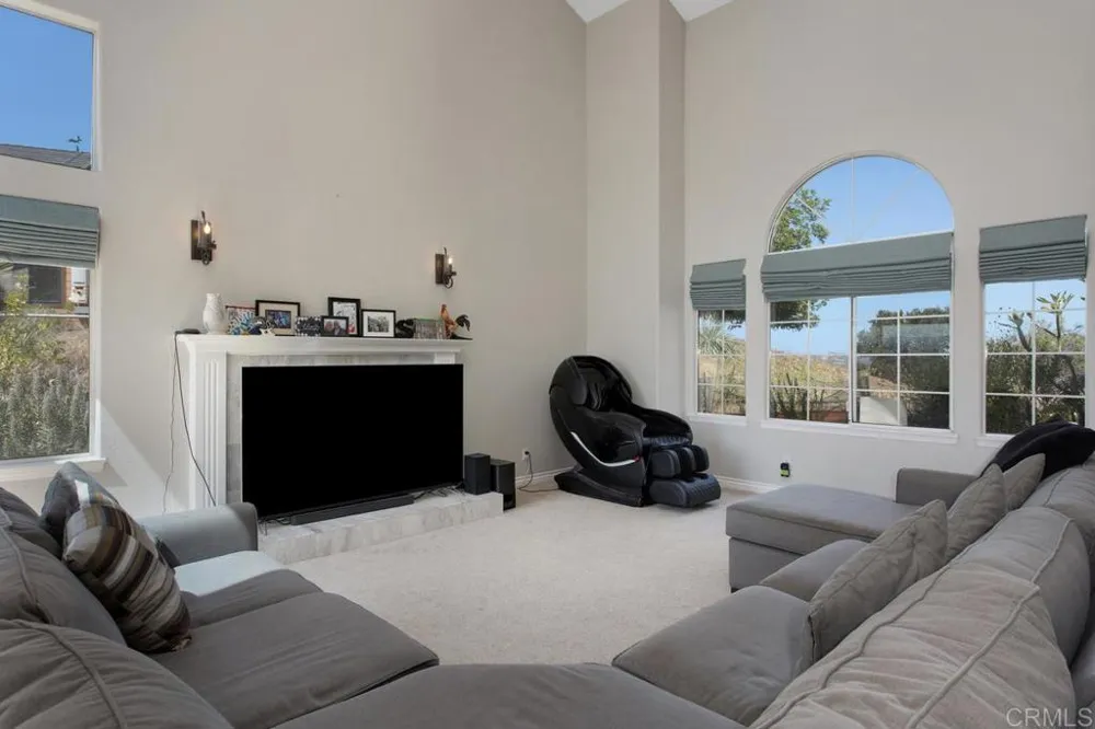 15979 Gantry Way Ramona, CA 92065