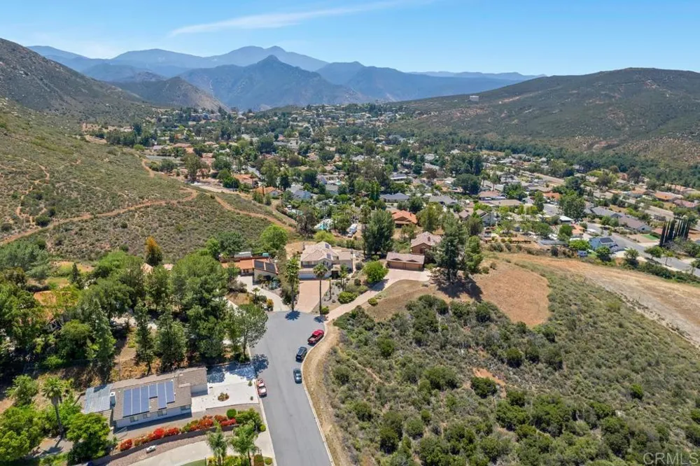 15979 Gantry Way Ramona, CA 92065