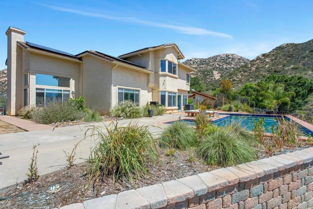 15979 Gantry Way Ramona, CA 92065