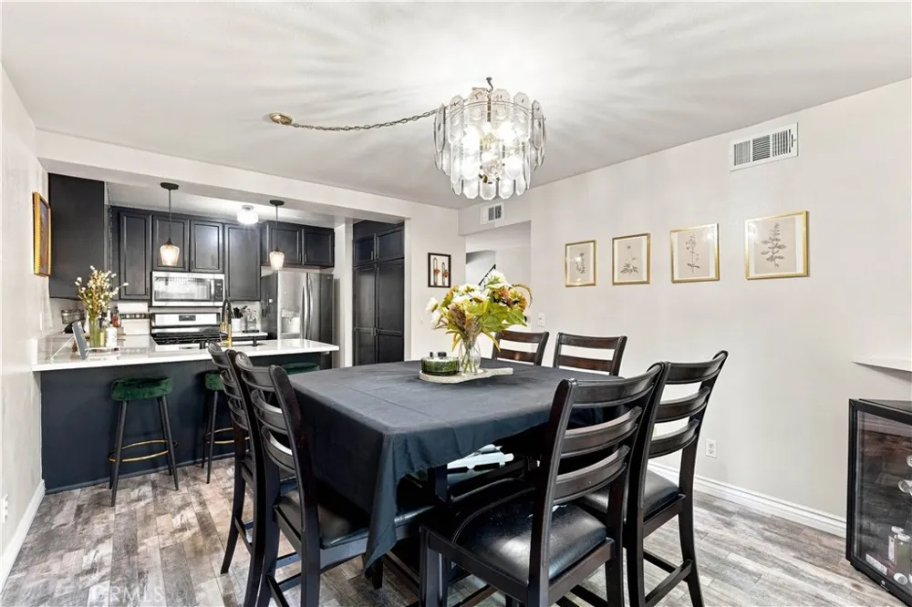 15760 Midwood #5 Granada Hills, CA 91344