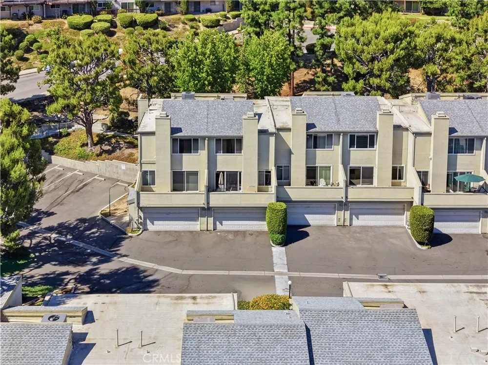 15760 Midwood #5 Granada Hills, CA 91344
