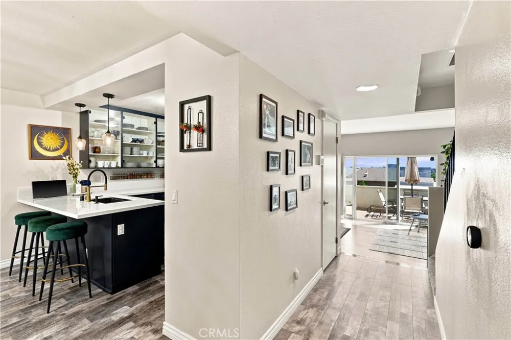 15760 Midwood #5 Granada Hills, CA 91344