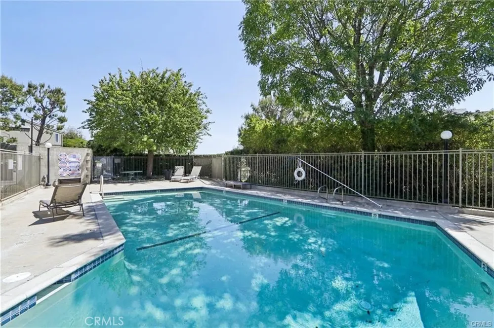 15760 Midwood #5 Granada Hills, CA 91344