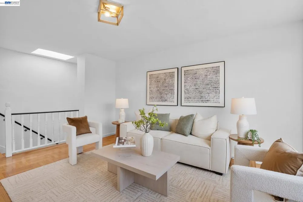2722 Vicente St San Francisco, CA 94116