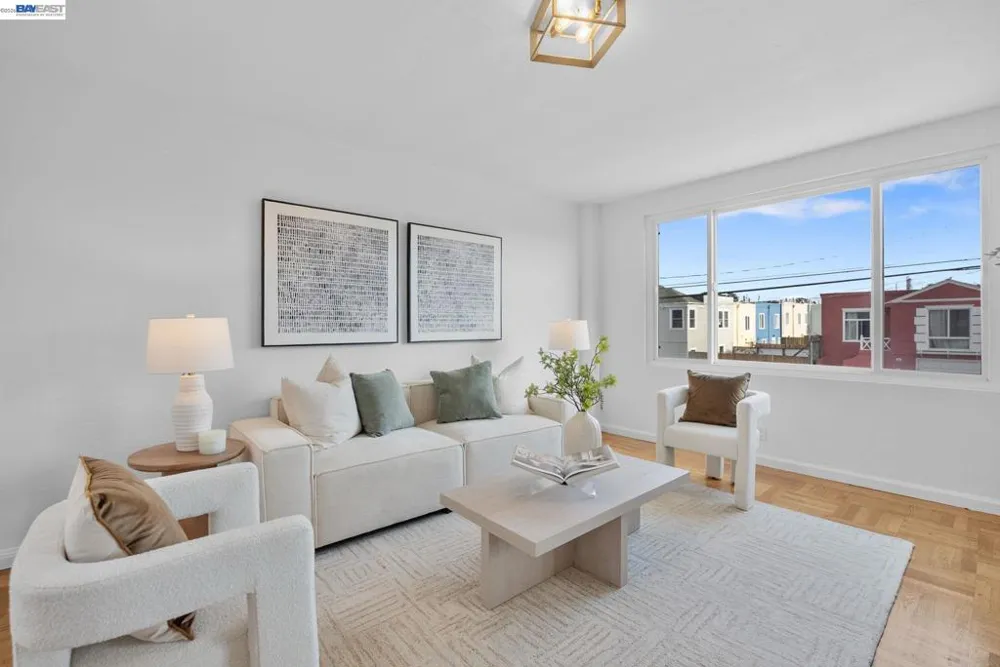 2722 Vicente St San Francisco, CA 94116