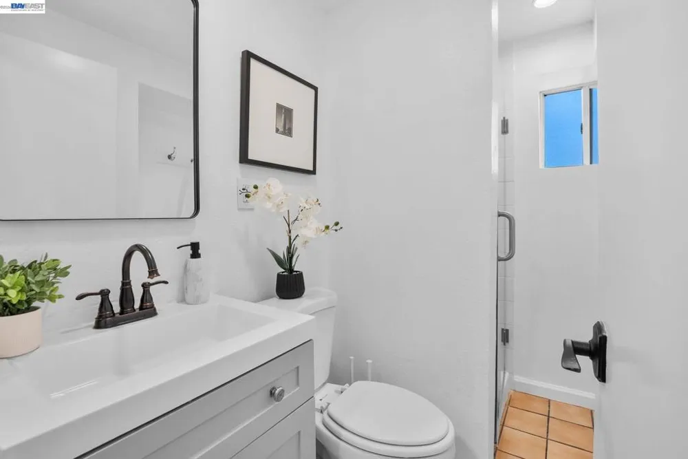 2722 Vicente St San Francisco, CA 94116