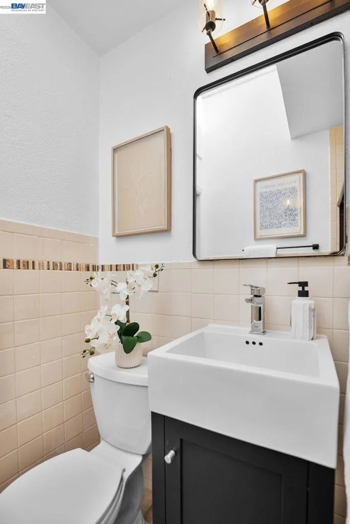 2722 Vicente St San Francisco, CA 94116