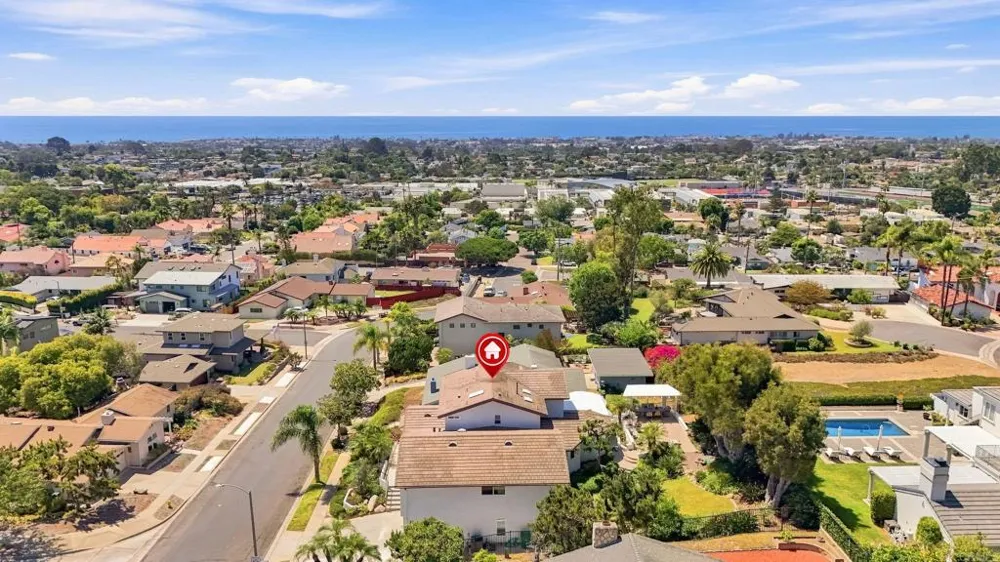 2140 Janis Way Carlsbad, CA 92008