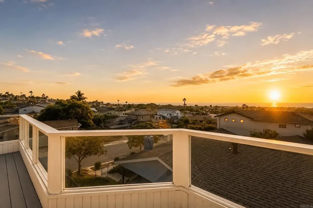 2140 Janis Way Carlsbad, CA 92008